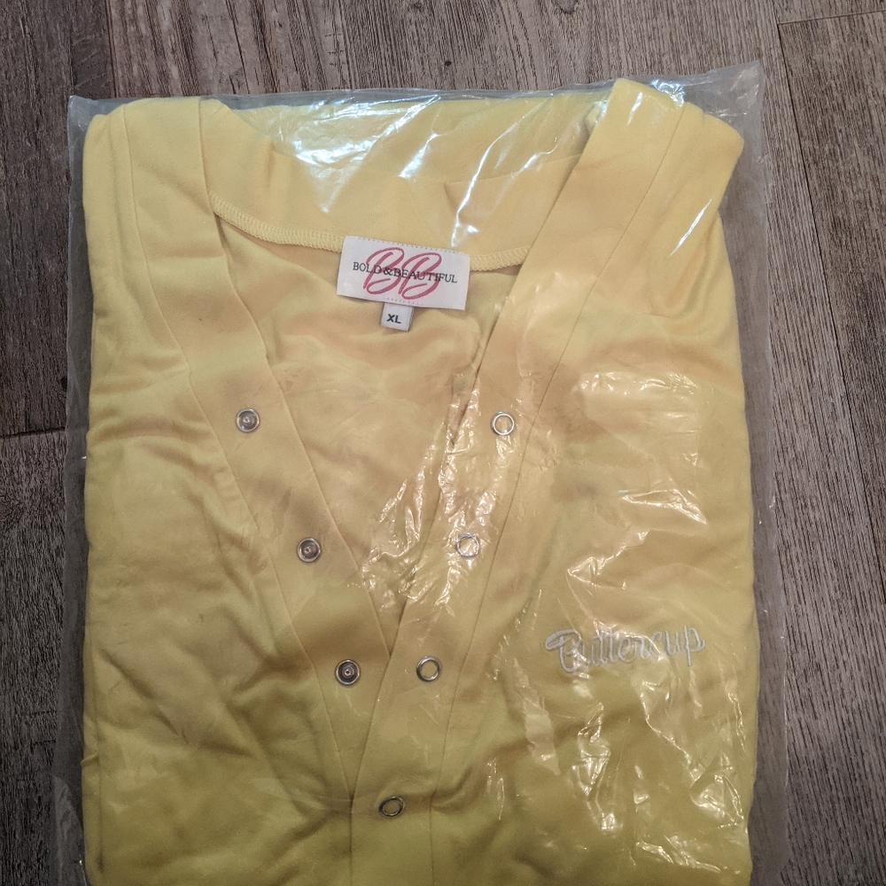 Bold and beautiful- buttercup